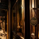 Magasin vieux nice : vitrine artisanale au Vieux-Nice, cours Saleya