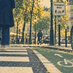 Transport doux : piste cyclable et marche en ville
