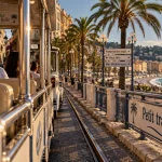 Visiter nice en petit train : panoramas Promenade des Anglais